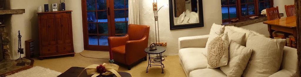 The Last Straw Cottage Nelson Brightwater Habitación foto