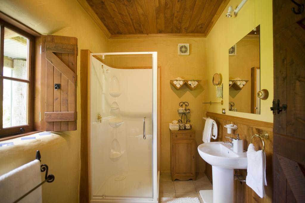 The Last Straw Cottage Nelson Brightwater Habitación foto